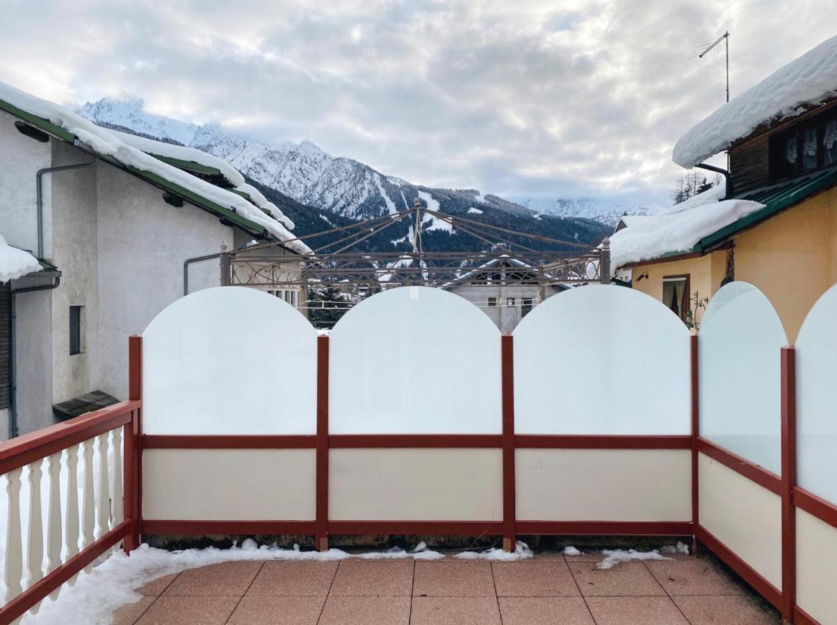 Home Giulia Ponte Di Legno Ngoại thất bức ảnh